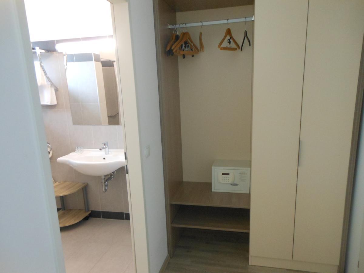 Hotel Garni Neudorfl Bagian luar foto
