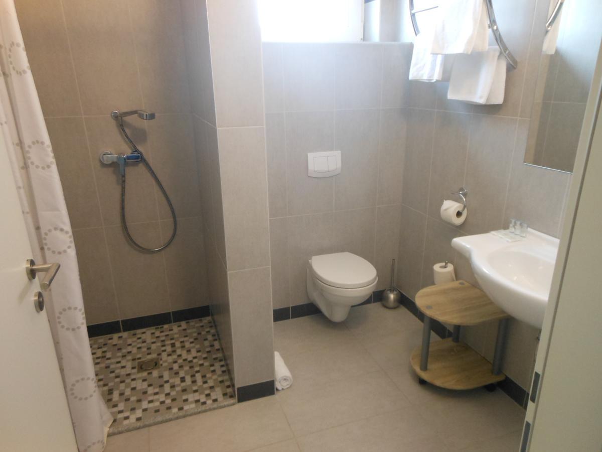 Hotel Garni Neudorfl Bagian luar foto